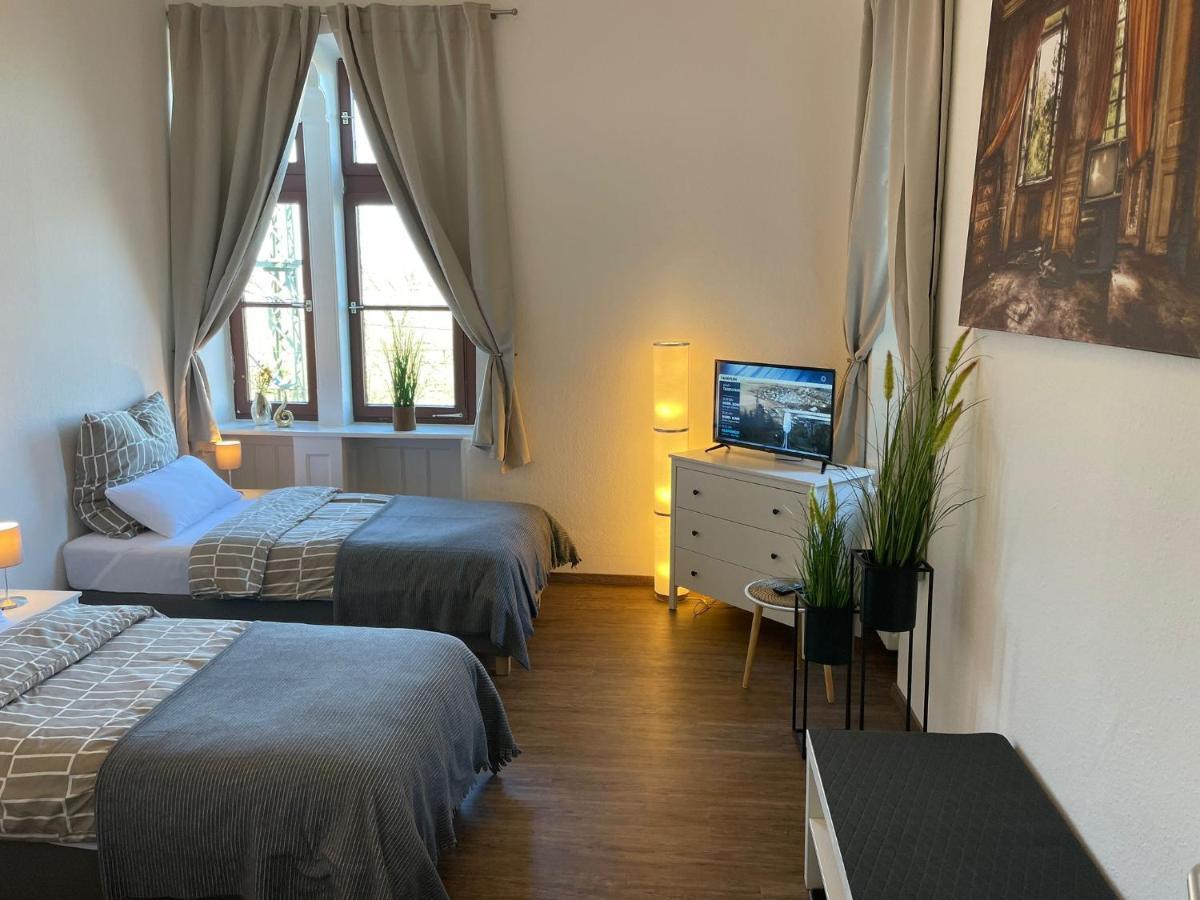 Charmante Wohnung Am Neckar บัดวิมพ์เฟิน ภายนอก รูปภาพ